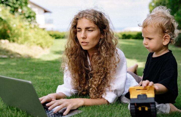 Freelance Mom